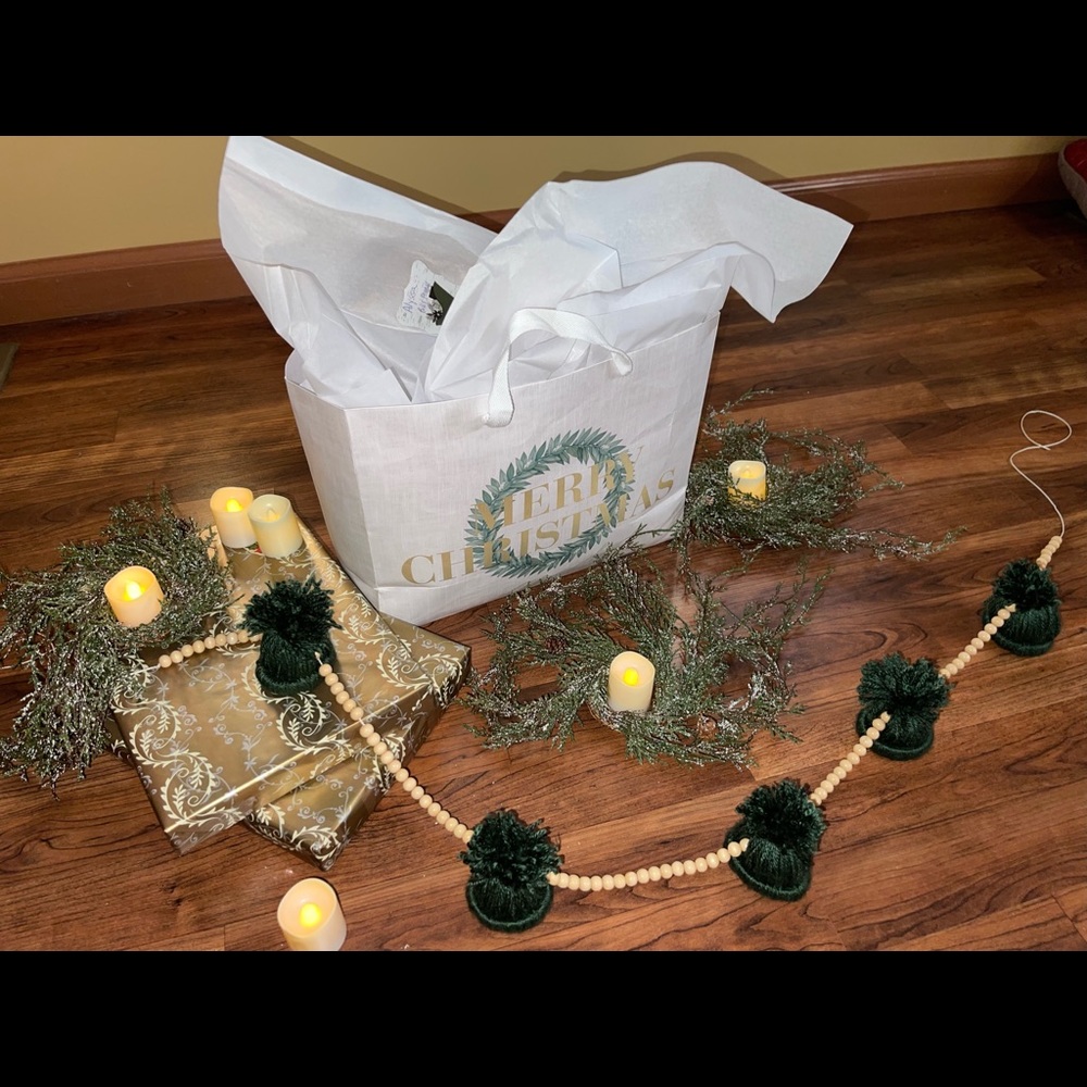 Beaded garland winter/Christmas decoration